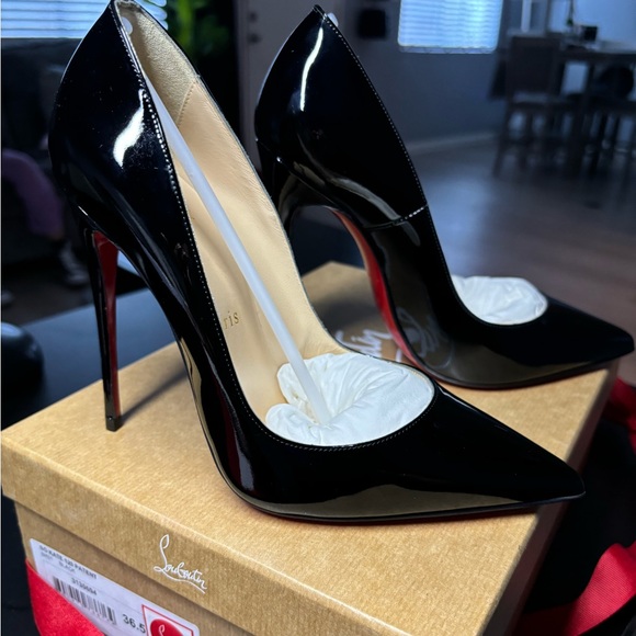 Black Christian louboutin So kate heels - Picture 1 of 4